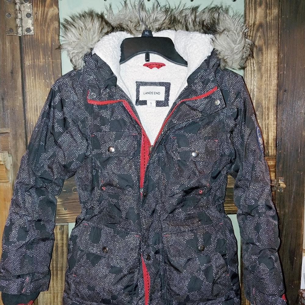 Lands End Expedition Boys Winter Coat size 8
